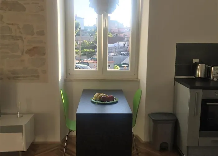 Excellent City Apartment In Antic Pula